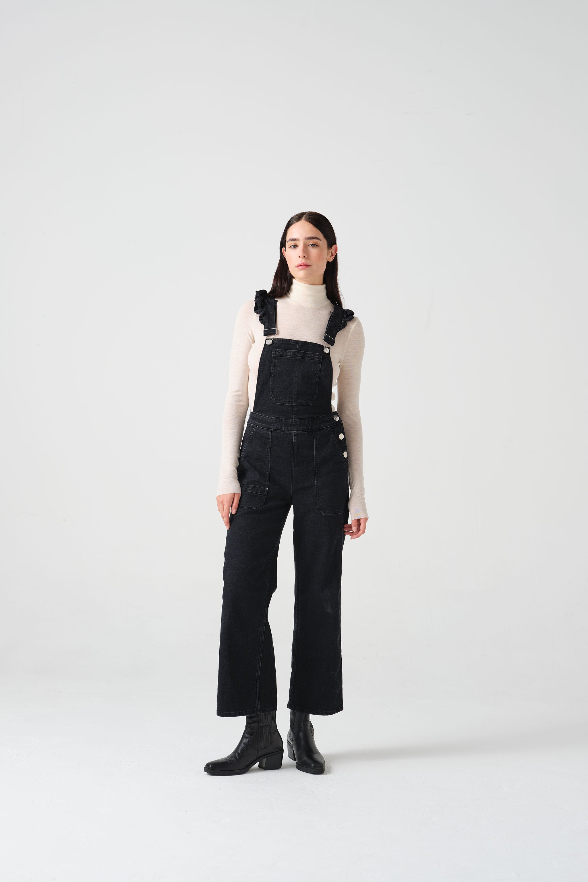 Black best sale skinny dungarees