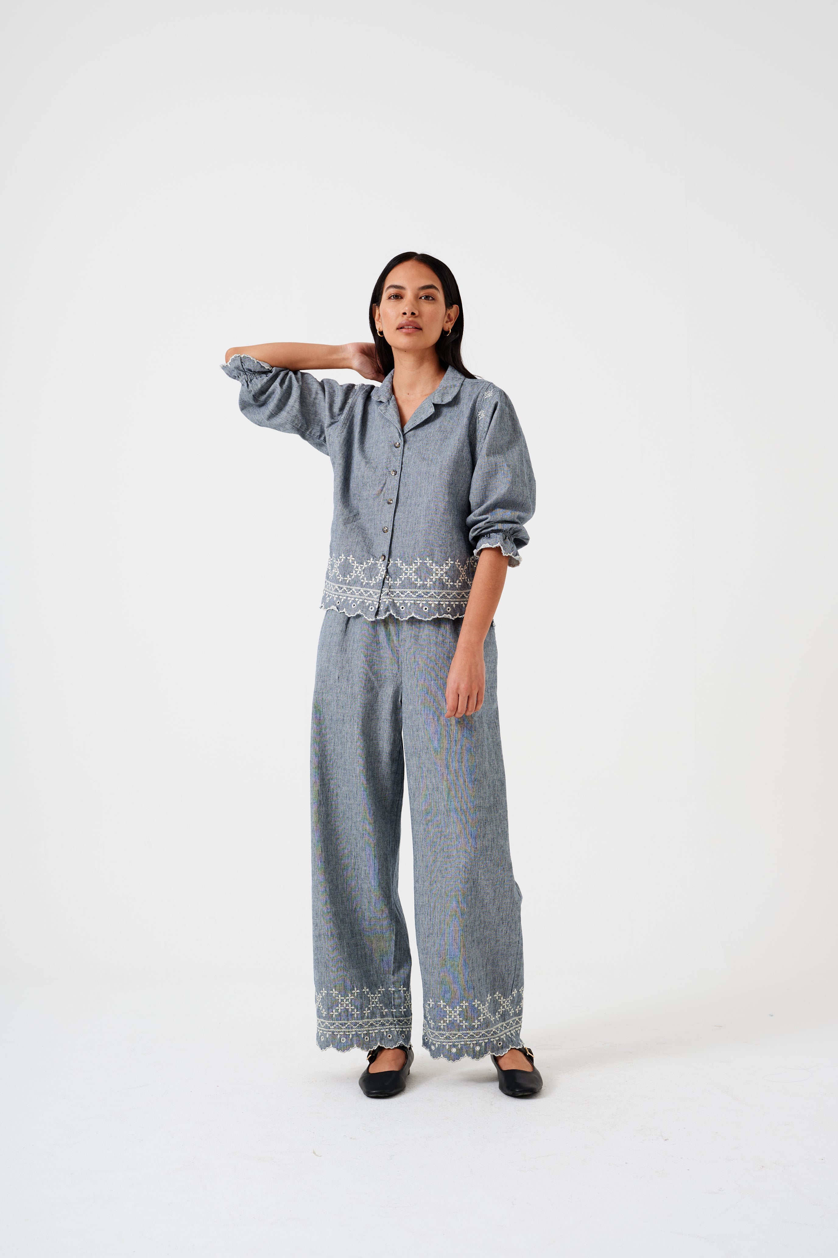 Sophie Shirt in Indigo Linen - seventy + mochi