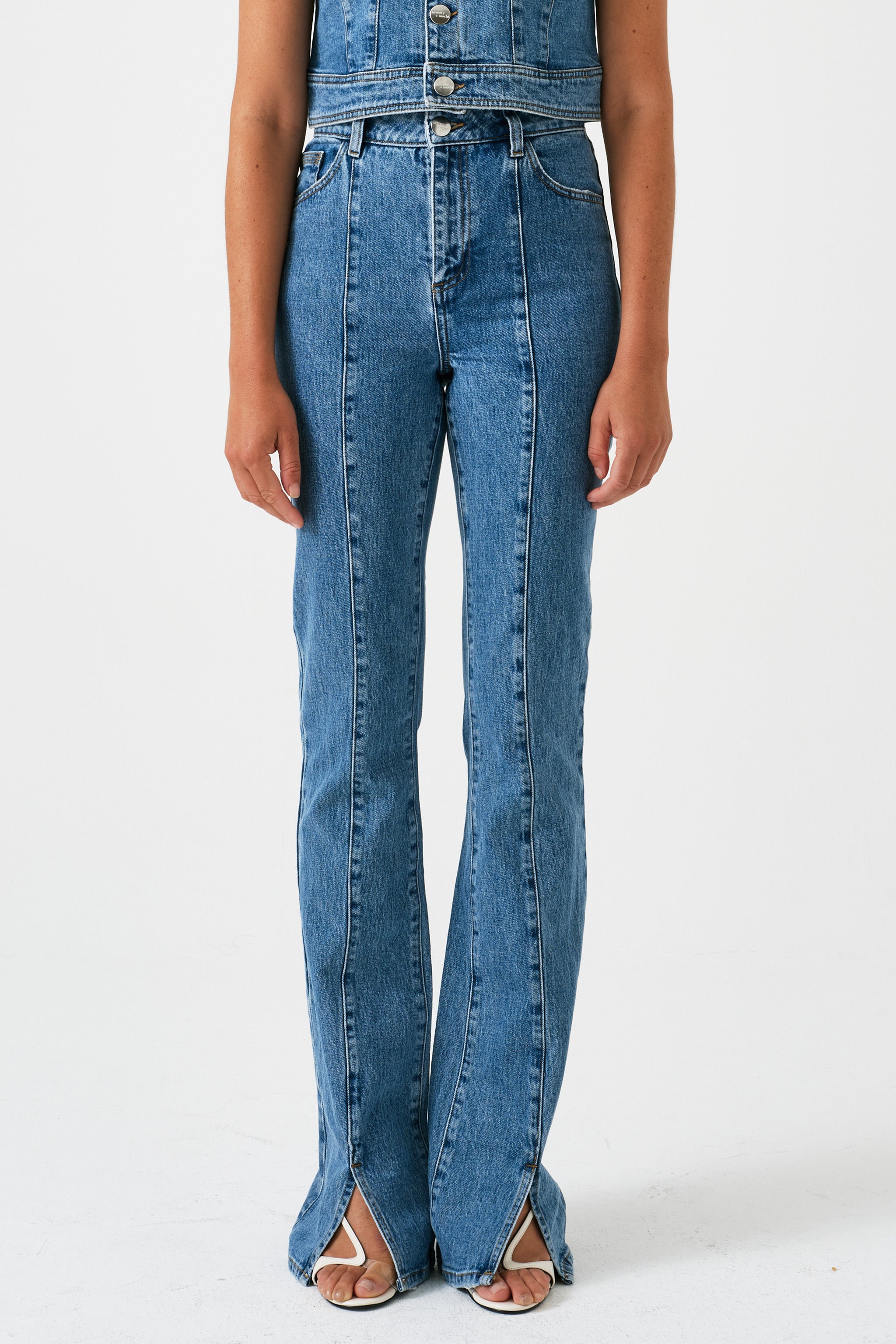 Cali Jean in Rodeo Vintage