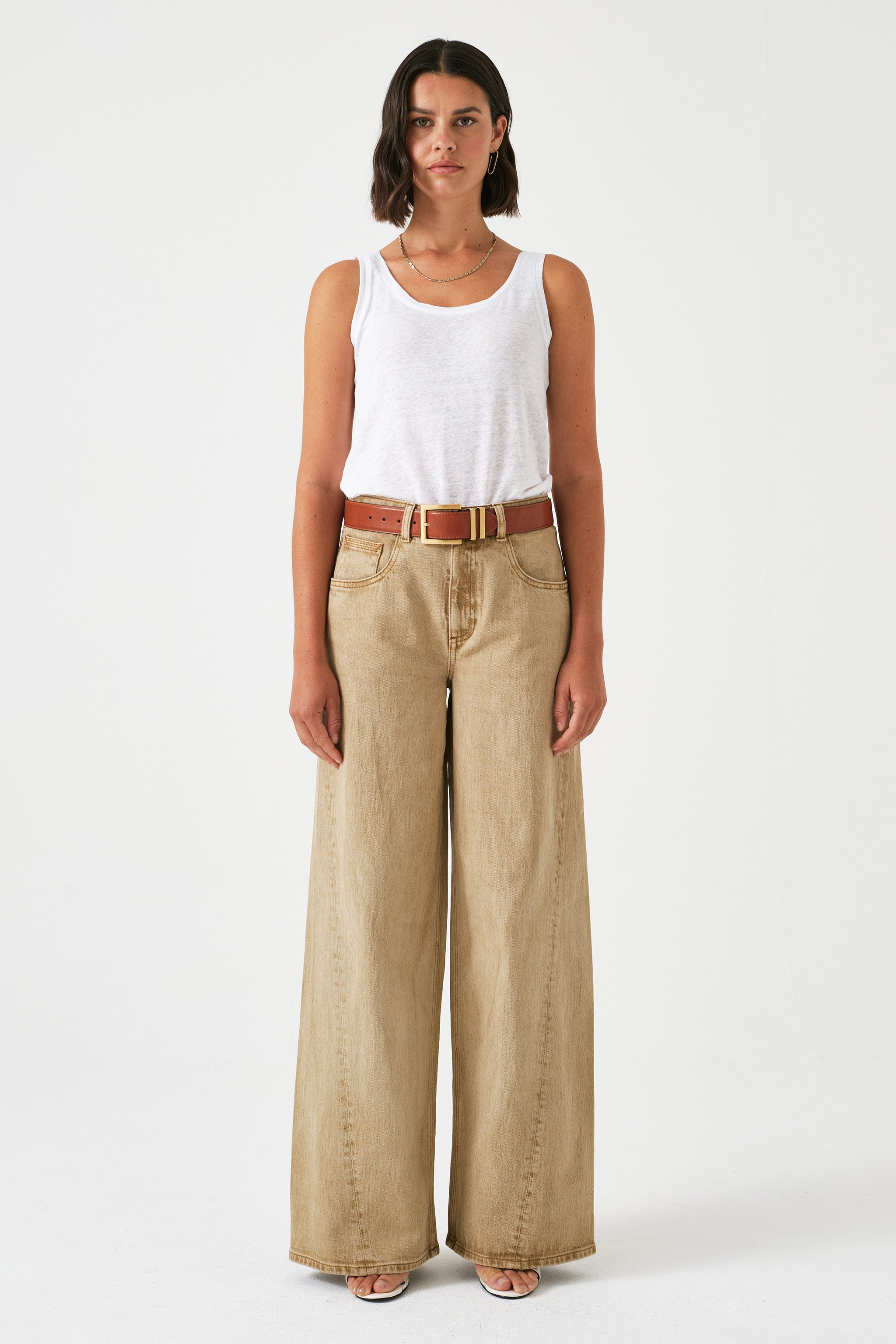 Gracie Twisted Jean in Desert Sand